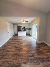 653 SE 158th Ave in Portland, OR - Building Photo - Building Photo