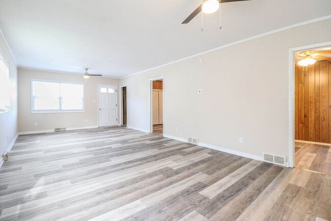 1722 S Brookfield St in South Bend, IN - Building Photo - Building Photo