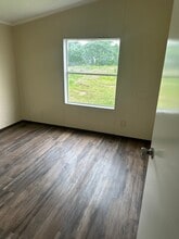 3205 Eddy-Gatesville Pkwy in Eddy, TX - Foto de edificio - Building Photo