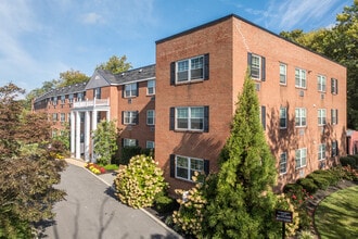 Brookdale in Wayne, PA - Building Photo - Building Photo