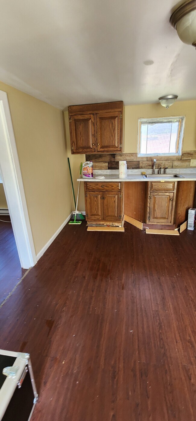 274 Main St, Unit 3 in Richmondville, NY - Building Photo - Building Photo