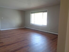10611 Parkside Ave in Chicago Ridge, IL - Building Photo - Building Photo