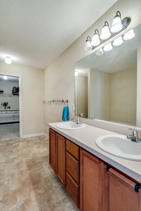 3 Blackberry Ln in Port Wentworth, GA - Building Photo - Building Photo