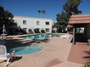 8450 E Old Spanish Trail in Tucson, AZ - Building Photo - Building Photo