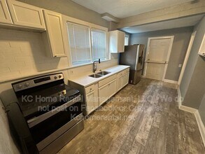 2002 E 35th St in Kansas City, MO - Building Photo - Building Photo