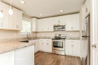 1034 Floyd Ln in Gastonia, NC - Building Photo - Building Photo