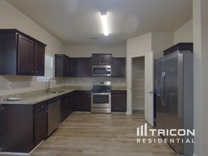 4200 Dale Cove SE in Conyers, GA - Building Photo - Building Photo