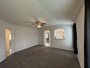 8506 Stonehollow in Temple, TX - Building Photo - Building Photo