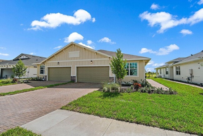 1244 Haywagon Trl in Loxahatchee, FL - Building Photo - Building Photo
