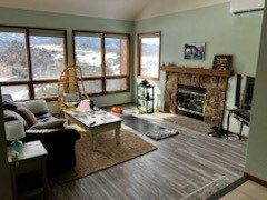 4555 Sentinel Rock Terrace in Larkspur, CO - Building Photo - Building Photo