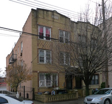 1223 Ovington Ave Apartments