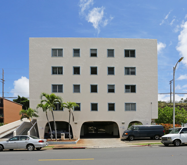 Melelani Apartments in Honolulu, HI - Building Photo - Building Photo