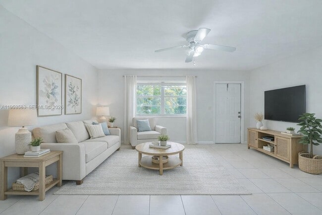 25511 SW 107th Ct in Homestead, FL - Foto de edificio - Building Photo