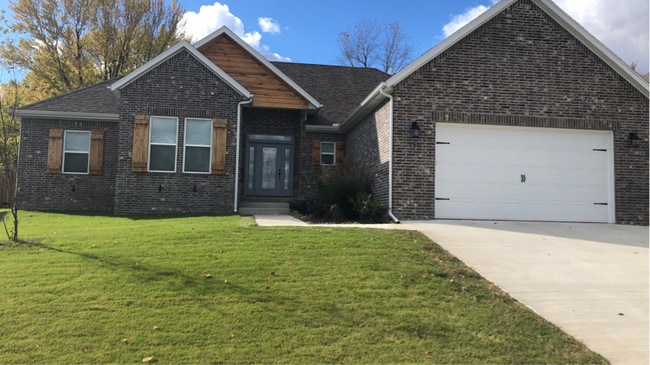 property at 750 Hawthorn Way