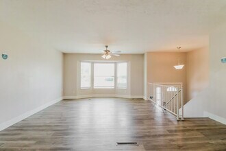 5408 Hunter Dr in Salt Lake City, UT - Foto de edificio - Building Photo