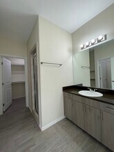 1613 W Broome St, Unit 1 in Edinburg, TX - Building Photo - Building Photo