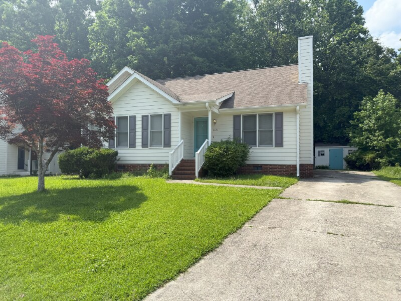 4121 Timberbrook Dr in Raleigh, NC - Building Photo