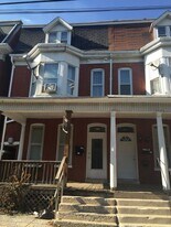 613 W King St in York, PA - Building Photo