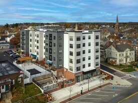 The Isabella Apartments in Concord, NH - Building Photo