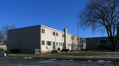 St. Martin's Townhomes in New Haven, CT - Building Photo - Building Photo