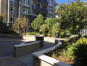 5501 DeMarcus Blvd, Unit 251 in Dublin, CA - Foto de edificio - Building Photo