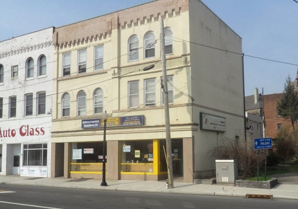 306 Brodhead Ave in Bethlehem, PA - Foto de edificio