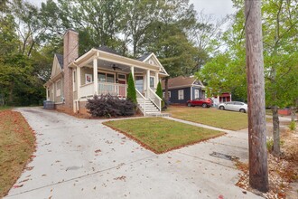 844 Beecher St SW in Atlanta, GA - Building Photo - Building Photo