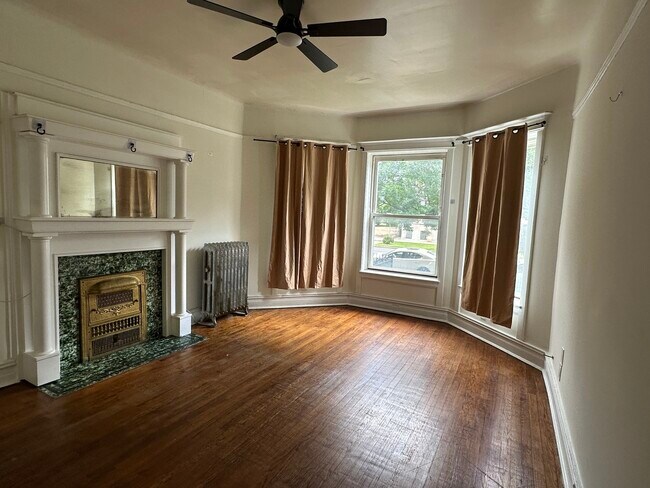 property at 5410 S Indiana Ave