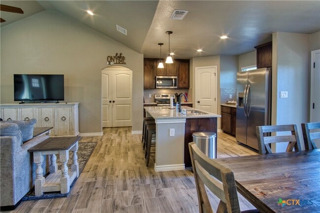 property at 1139 Cedar Bend