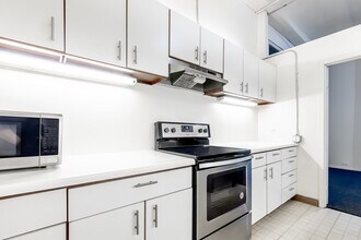 731 Plymouth by 3L Living in Chicago, IL - Foto de edificio - Building Photo