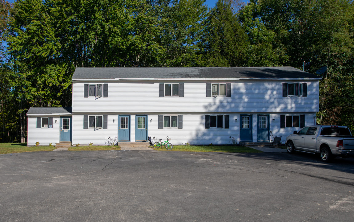 Hilltop Apartments in Hollis Center, ME - Building Photo