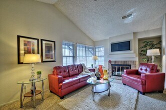 2241 Sandcastle Way in Sacramento, CA - Building Photo - Building Photo