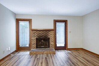 5544 Kaplan Dr in Raleigh, NC - Building Photo - Building Photo