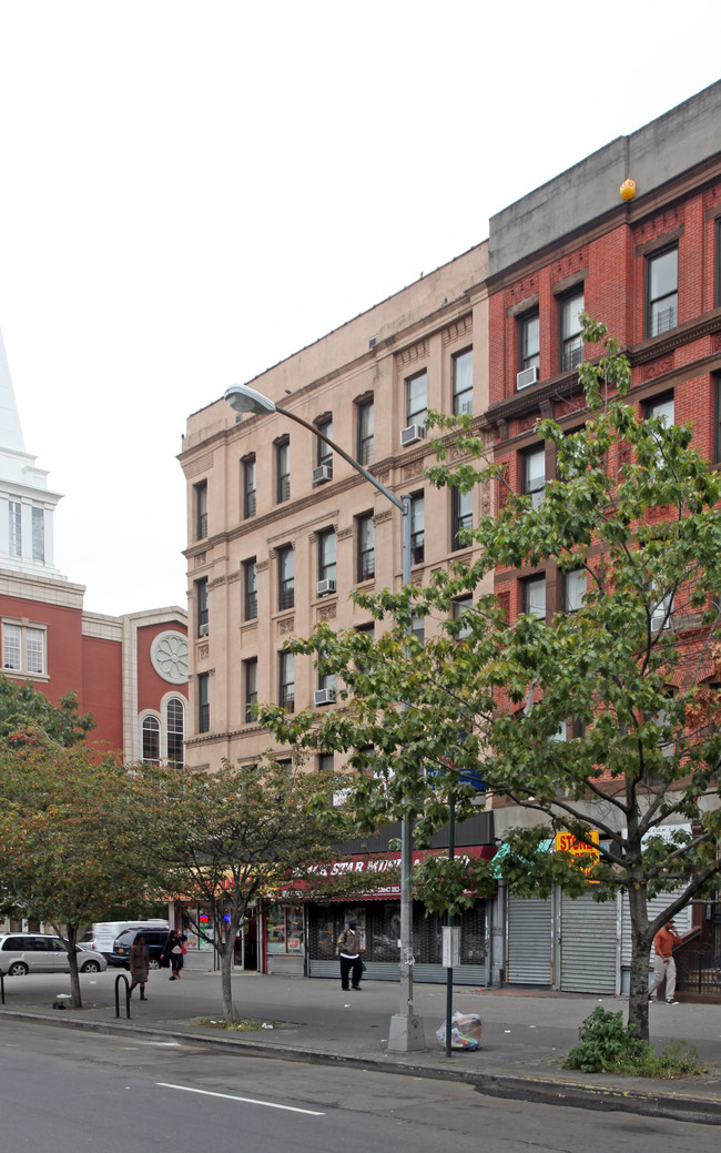 352-354 Lenox Ave in New York, NY - Building Photo - Building Photo