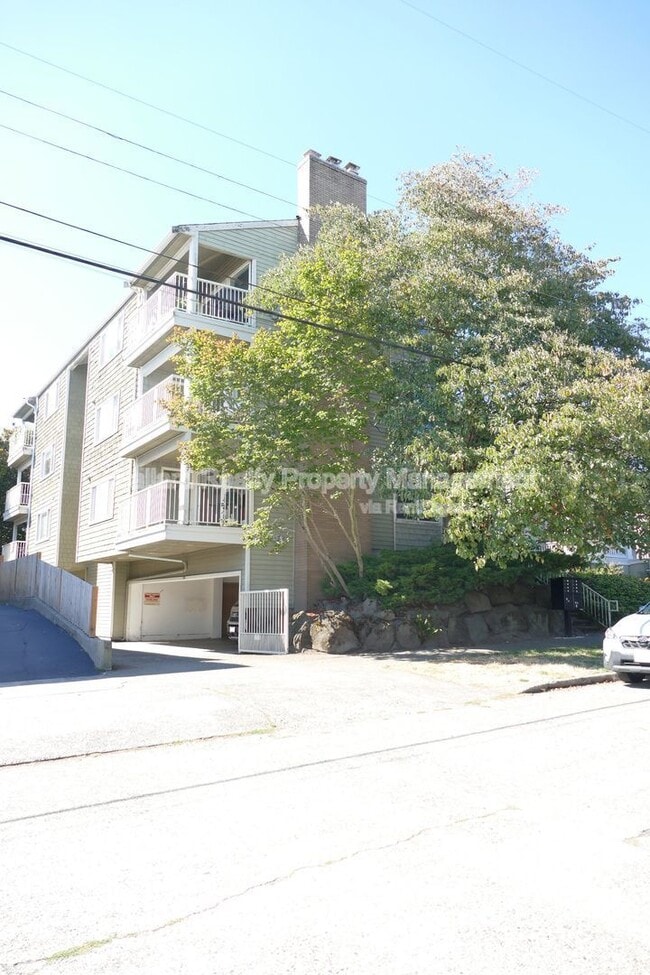 property at 4317 Dayton Ave N