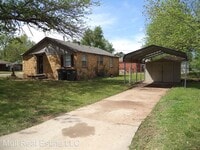 1308 Mallard Dr photo'