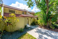 3843 Alcantara Ave in Doral, FL - Building Photo - Building Photo