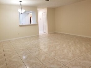 474 Club Dr in Winter Springs, FL - Building Photo - Building Photo