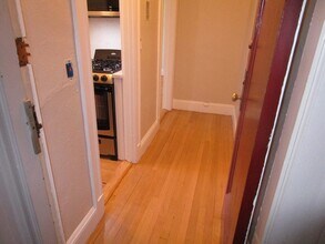 122 Riverway in Boston, MA - Building Photo - Building Photo