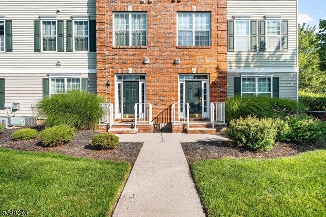 6 Tory Jack Terrace in South Bound Brook, NJ - Building Photo - Building Photo