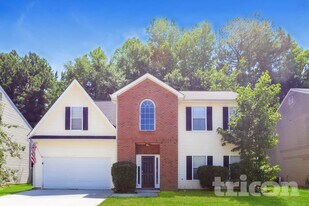 5774 Broadleaf Way in Atlanta, GA - Building Photo