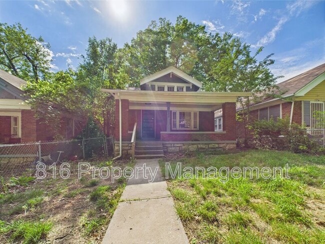 property at 5628 Park Ave