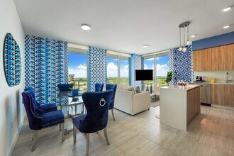 3900 Biscayne Blvd in Miami, FL - Foto de edificio - Building Photo