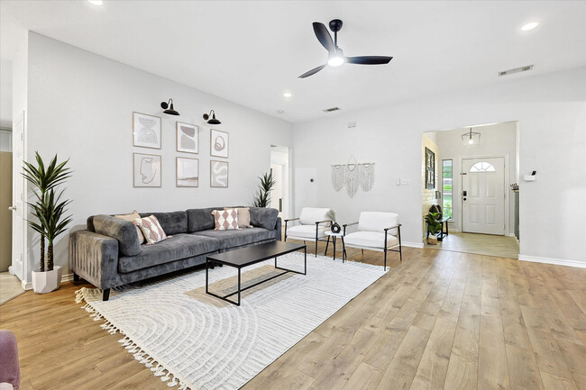 property at 111 Creekview Dr W