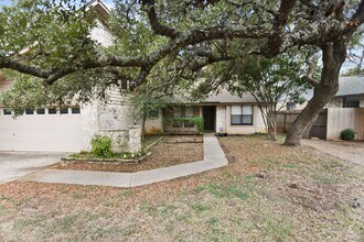 13823 Chisom Creek Dr in San Antonio, TX - Building Photo - Building Photo