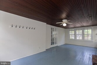 304 W German St in Shepherdstown, WV - Building Photo - Building Photo