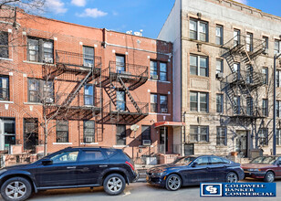 667 47th St in Brooklyn, NY - Building Photo - Building Photo