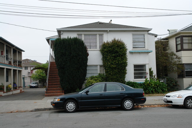 177 Capuchino Dr in Millbrae, CA - Building Photo - Building Photo