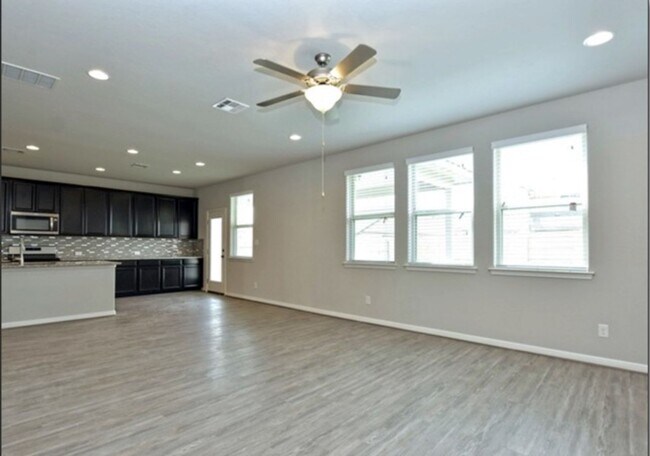 13214 Bucktree Dr in San Antonio, TX - Building Photo - Building Photo