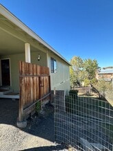121 Lincoln St in Klamath Falls, OR - Building Photo - Building Photo